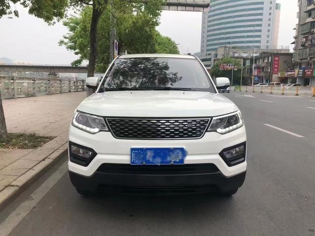 Oshan Changan Auchan CX70