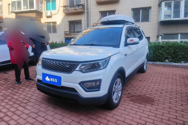 Oshan Changan Auchan CX70