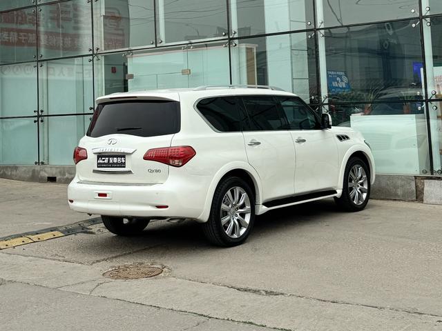 Infiniti QX