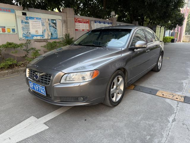 Volvo S80L