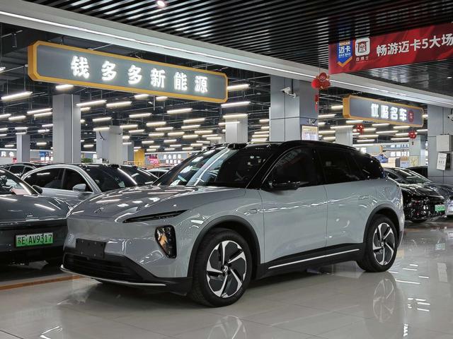 NIO ES6