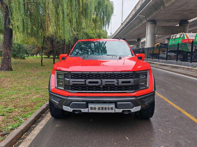 Ford F-150 Raptor