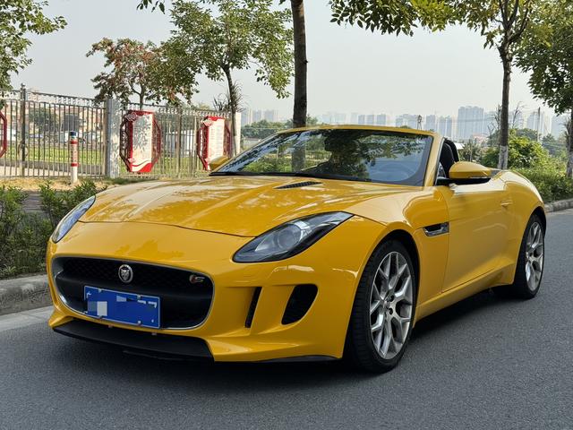 Jaguar F-TYPE