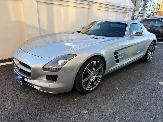 Mercedes-Benz SLS-Class AMG