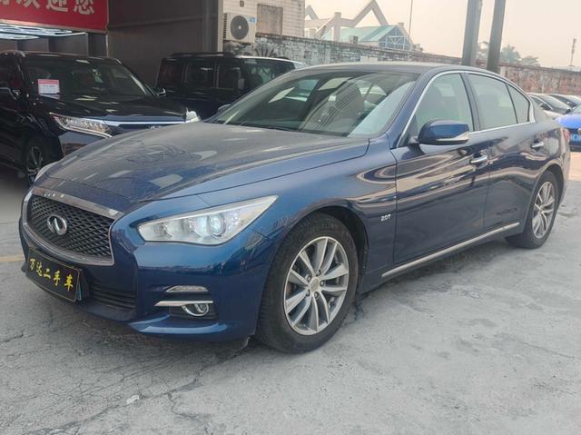 Infiniti Q50L