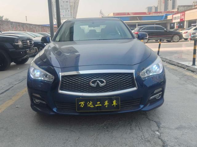 Infiniti Q50L