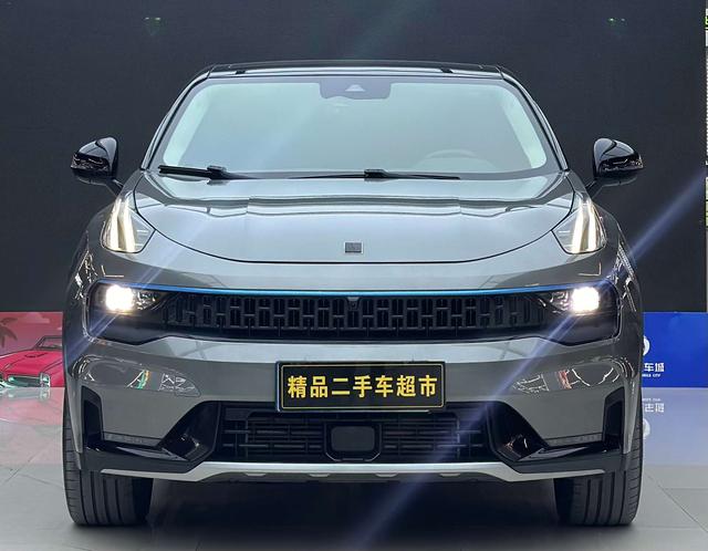 Lynk & Co 05