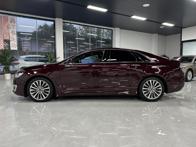 Lincoln MKZ