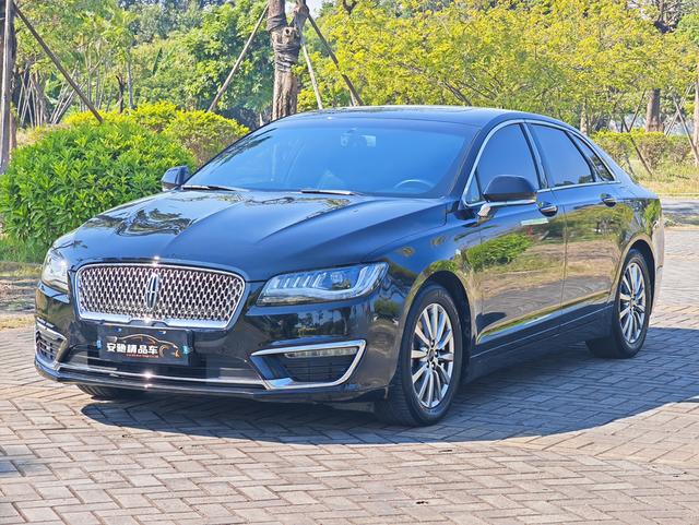 Lincoln MKZ