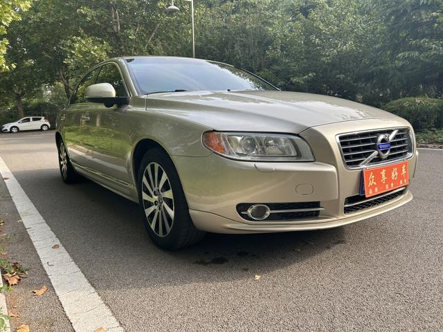 Volvo S80L