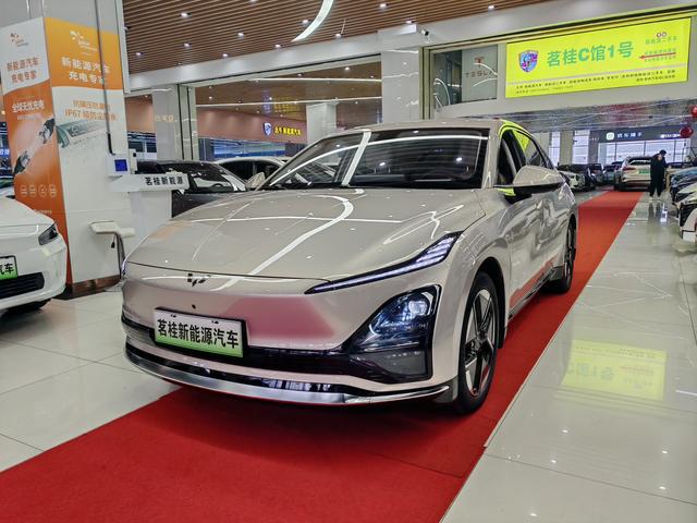 Wuling Starlight EV