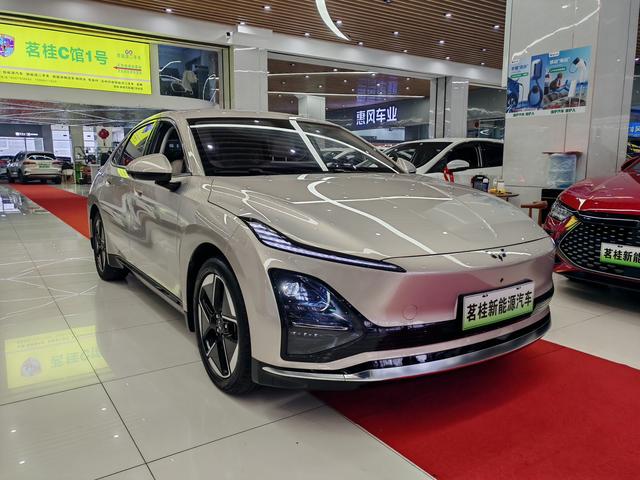 Wuling Starlight EV