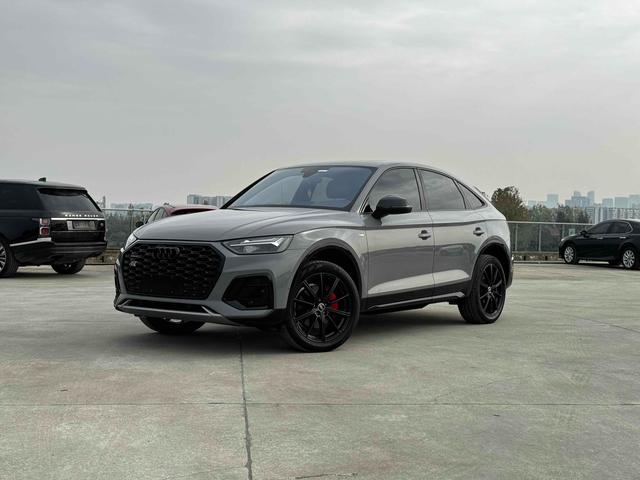 Audi Q5L Sportback