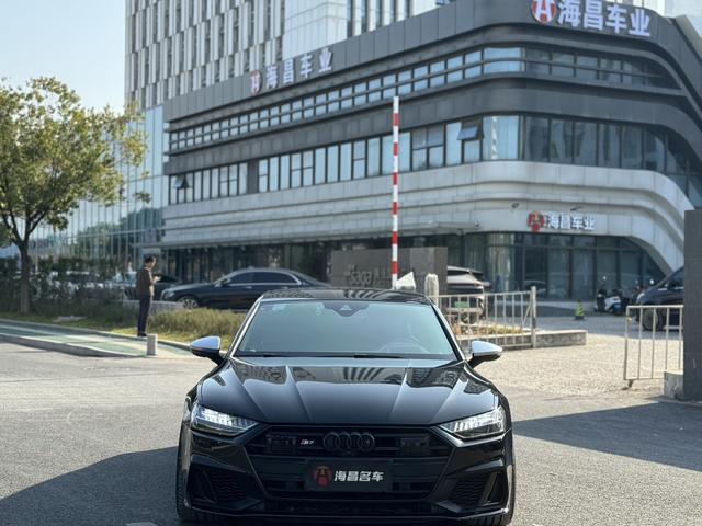 Audi S7