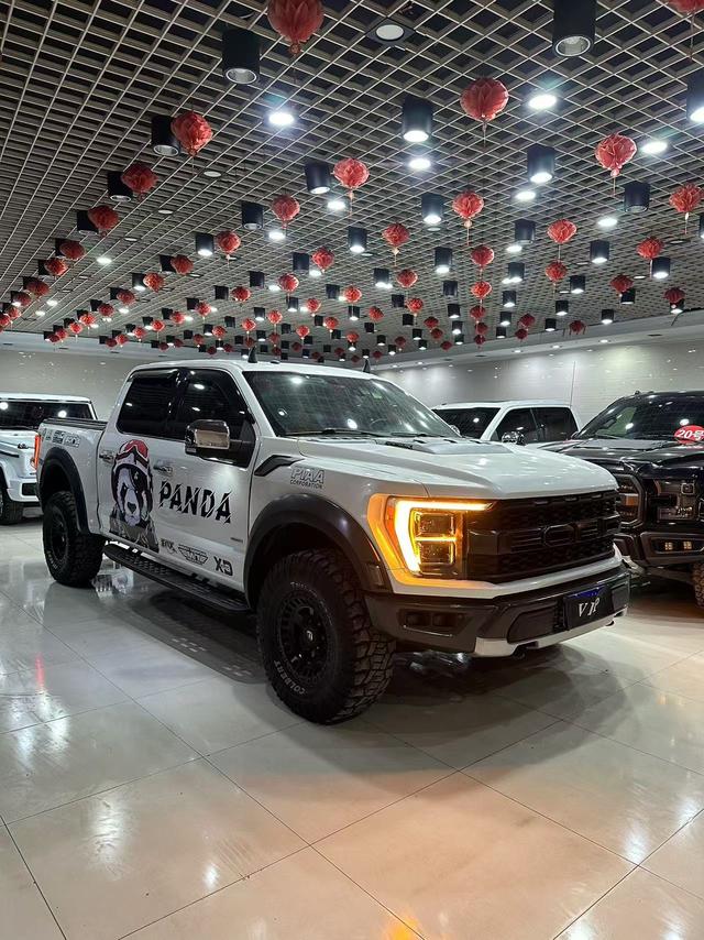 Ford F-150 Raptor