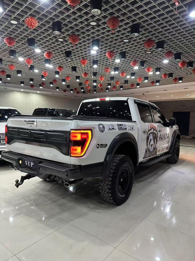 Ford F-150 Raptor