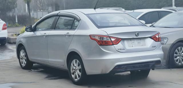 Dongfeng Fengshen A30