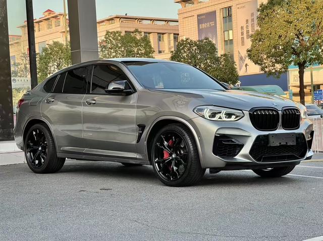 BMW X4 M