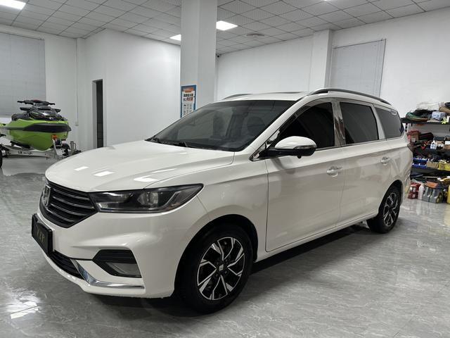 Baojun 360