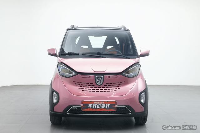 Baojun E100