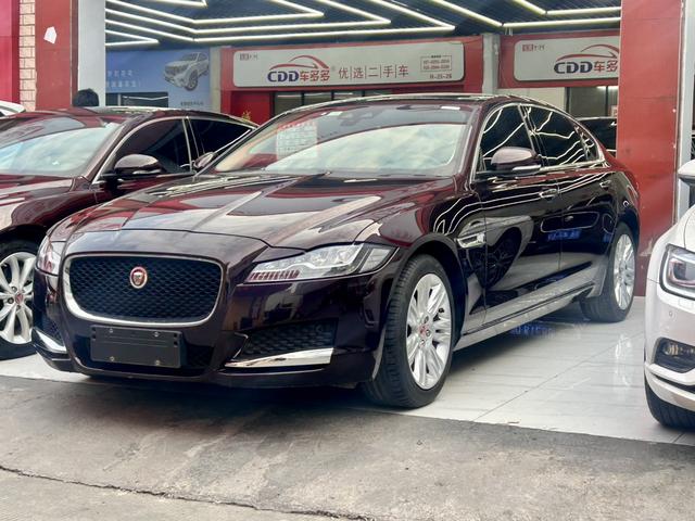 Jaguar XFL