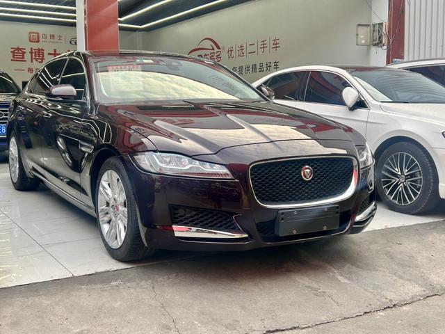 Jaguar XFL