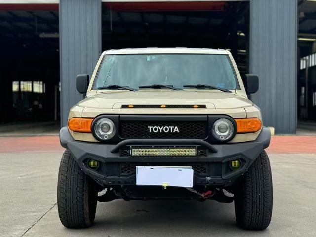 Toyota FJ Cruiser