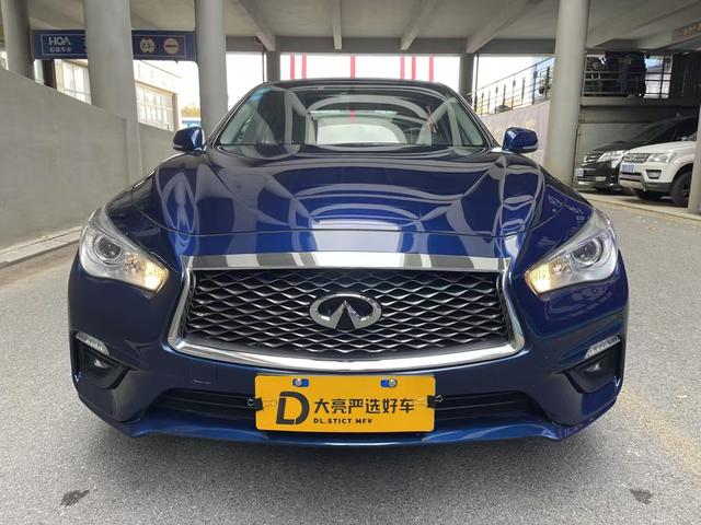 Infiniti Q50L