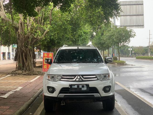 Mitsubishi Pajero Jinchang