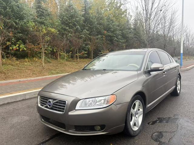 Volvo S80L