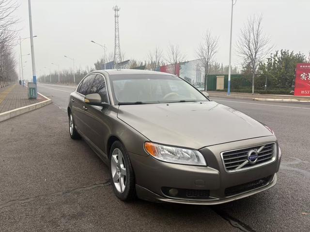 Volvo S80L