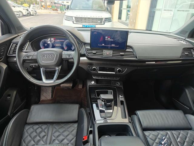 Audi Q5L Sportback