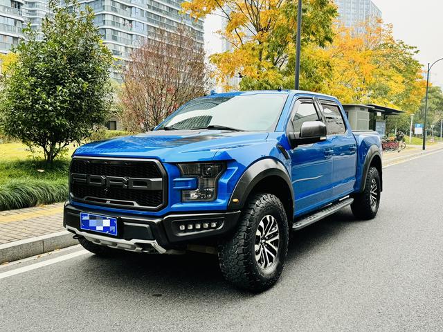 Ford F-150 Raptor