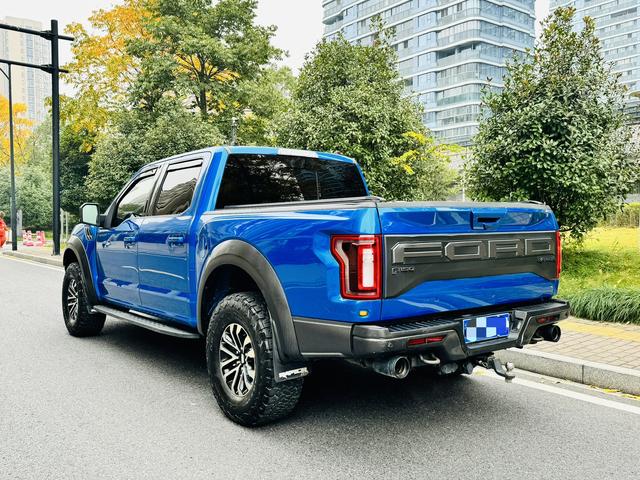 Ford F-150 Raptor