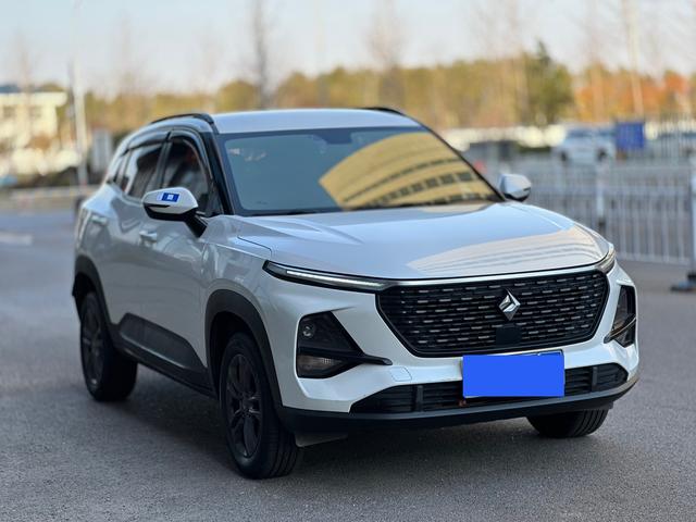 Baojun RS-3