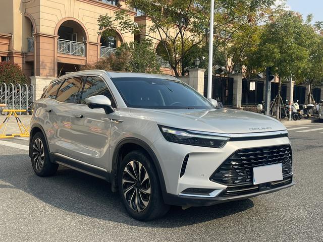 BAIC Beijing X7