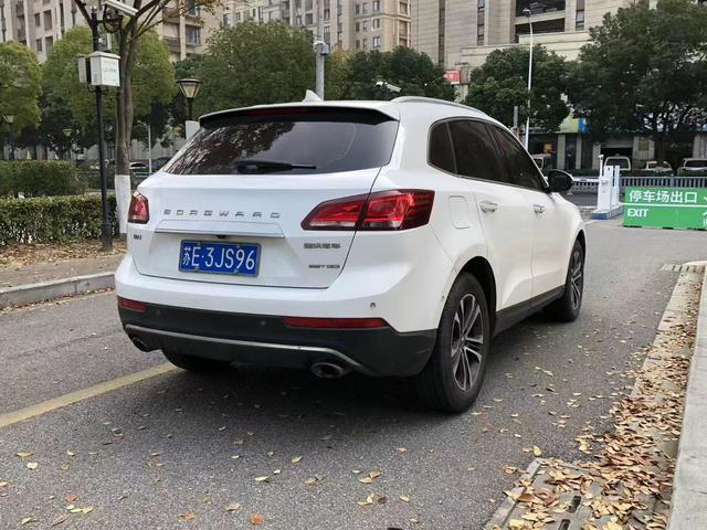 Borgward BX7