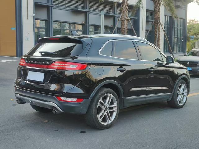 Lincoln MKC