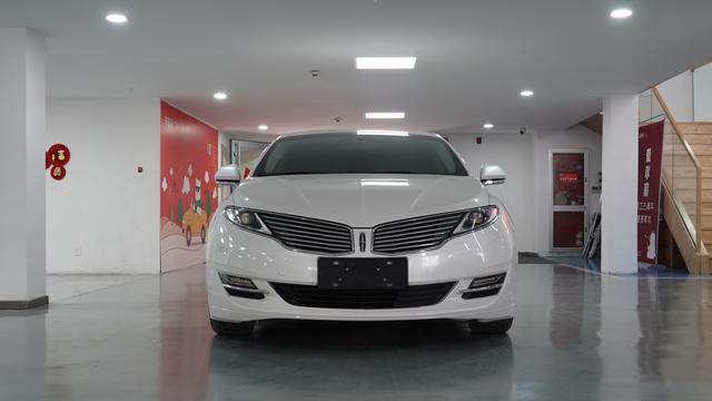 Lincoln MKZ