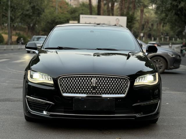 Lincoln MKZ