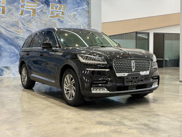 Lincoln Aviator