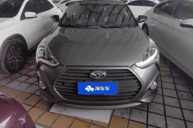 Hyundai Veloster