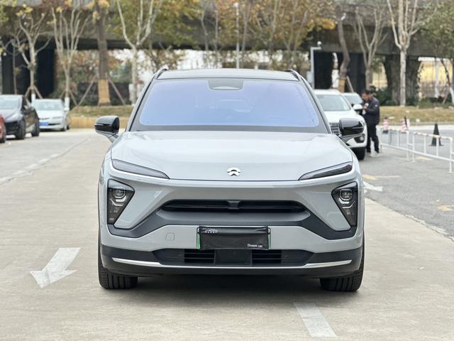 NIO ES6