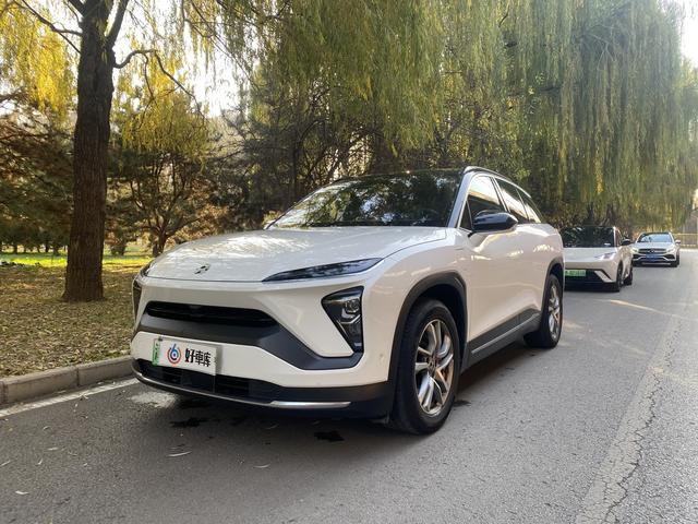 NIO ES6