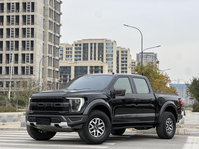 Ford F-150 Raptor