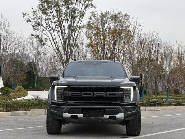 Ford F-150 Raptor