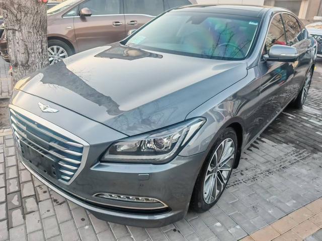 Hyundai Genesis