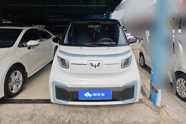 Wuling Nano EV