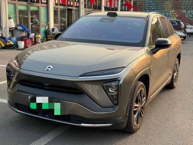 NIO ES6