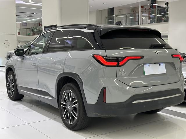 NIO ES6